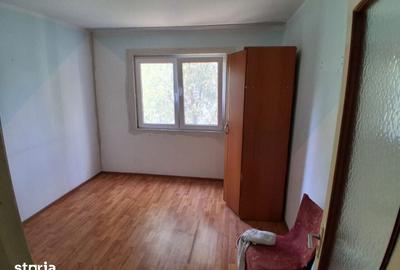 Apartament cu 3 camere decomandat în Sud - 13