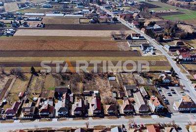 Teren Construcții intravilan de 863 mp, în Central - 13