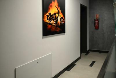 Spațiu comercial, de 250 mp, în Central - 4