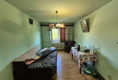 Apartament 2 camere-nerenovat-zona Vitan-investitie - 6