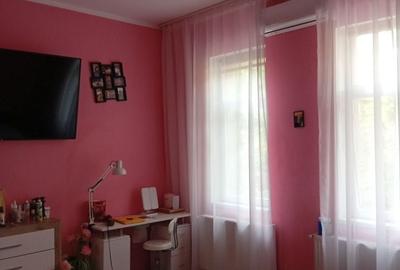 Apartament cu 2 camere decomandat în Vatra Luminoasă - 8
