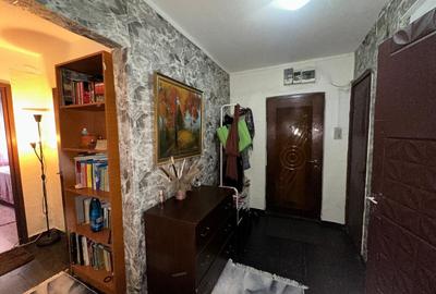 Apartament cu 3 camere decomandat în Drumul Taberei - 11
