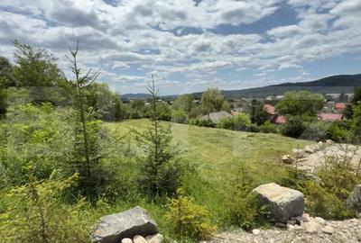 Teren de 1188 mp, în Central - 4