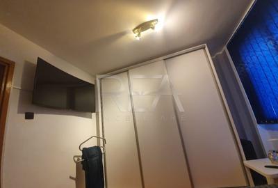 Apartament cu 3 camere la 13 minute de mers pe jos de metroul 1 Decembrie 1918 - 9