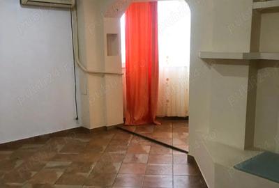 Apartament cu 2 camere decomandat în Malu Roșu - 3