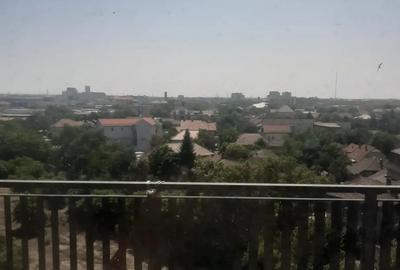 Proprietar inchiriez la o fata o cam intr-un apart cu 2 cam 200 euro Complex