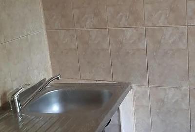Garsonieră decomandată în Central - 6