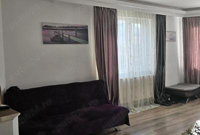 Casă cu Teren 270 Mp în Cățelu - 1