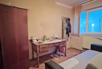 Apartament cu 3 camere semidecomandat în Gării - 6