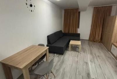 De inchiriat garsoniera , Liberty Centre - 2