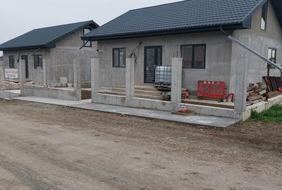 Casă cu 4 camere în Central - 6