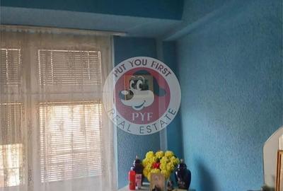 Apartament cu 3 camere semidecomandat în Romană