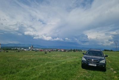 Teren de 7040 mp, în Preajba - 3