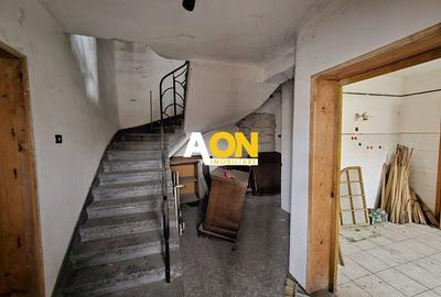 Casa cu 7 camere, 700 mp teren, deschidere la 2 strazi, zona Centru - 10