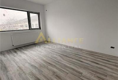Duplex cu 4 camere cu Canalizare în Central - 7