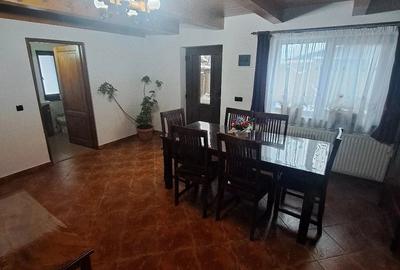 Casă cu Teren 250 Mp în Central - 7