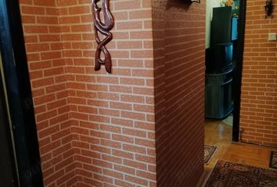 Apartament cu 3 camere decomandat în Caracal - 8