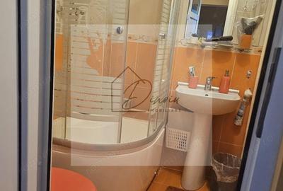 Apartament cu 4 camere semidecomandat în Olteniței - 1