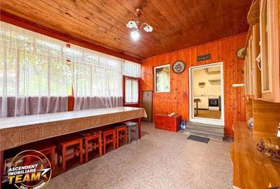 FILM! Domeniu de 1.660mp,cu doua case, atelier si anexe,Lemnia,Covasna - 2