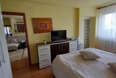Apartament cu 3 camere decomandat, mobilat în Lipovei - 7
