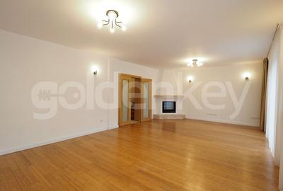 Duplex cu 5 camere cu Piscina în Iancu Nicolae - 4