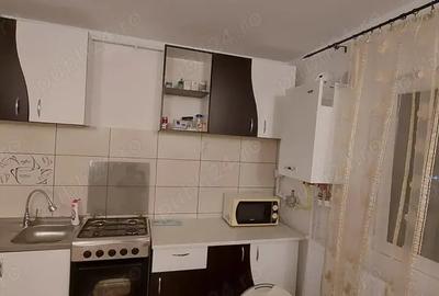 Inchiriez apartament boto?ani