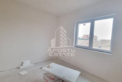 Duplex pe parter, despartit prin camera tehnica, in Giarmata - 2