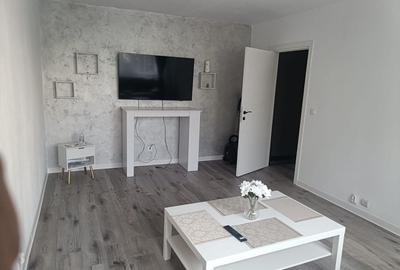 Apartament cu 2 camere decomandat în Titan - 4
