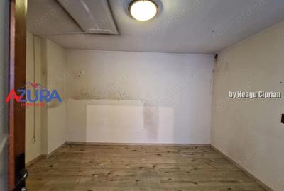 Spațiu comercial, de 146 mp, în Central - 4