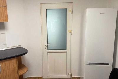 Spațiu comercial, de 54 mp, în Dacia - 2