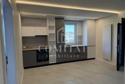 Apartament cu 4 camere decomandat, mobilat în Iris