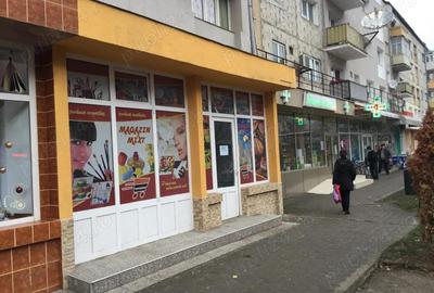 Spațiu comercial, de 80 mp, în Central - 2