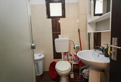 Apartament cu 2 camere semidecomandat în Berceni - 7