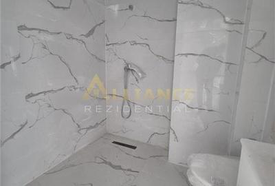 Penthouse cu 3 camere decomandat în Central - 7