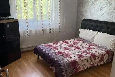 Casă cu 4 camere în Palazu Mare - 3