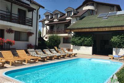 Casă cu 10 camere cu Teren 974 Mp în Central - 16