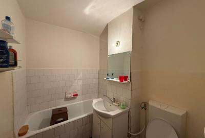 Apartament 3 camere, decomandat, parter, zona Calea Zarandului - 18