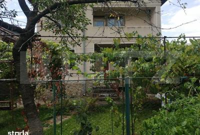 Casă cu 7 camere cu Teren 696 Mp în Ultracentral - 2