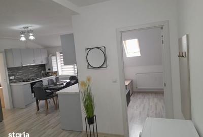 Apartament cu 3 camere în Central - 2