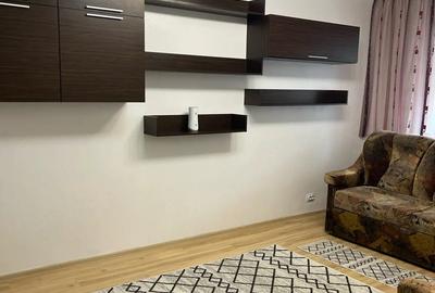 Inchiriere apartament 2 camere decomandate cartier Galata - 2