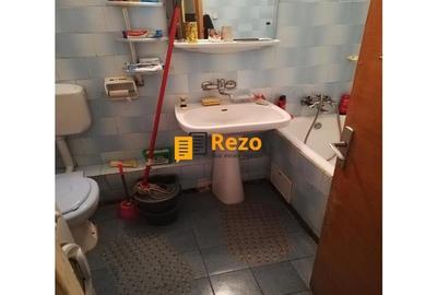 BUZOIENI, TOPOLNITA, 57 MP DECOMANDAT, 2 BALCOANE, ETAJ 5/8 BLOC 1986 - 10
