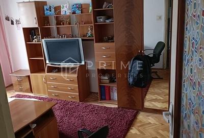 Apartament cu 2 camere decomandat în 7 Noiembrie - 3