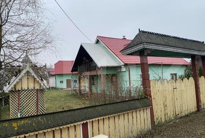 Casa si hala de vanzare, in Horodnic de Sus - 7