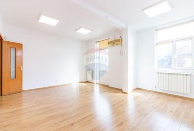 Apartament cu 3 camere semidecomandat în Cișmigiu - 8