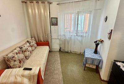Apartament cu 3 camere semidecomandat în Titan - 6