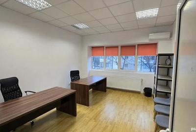 Inchiriez birou mobilat, zona centrala - 4