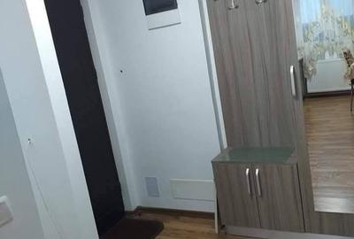 Apartament cu 2 camere decomandat în Central - 1