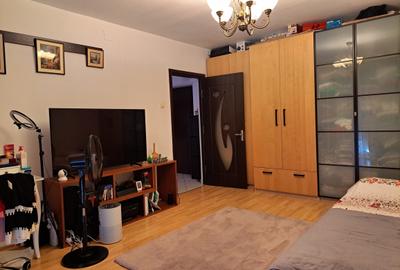 Garsonieră decomandată în Sebastian
