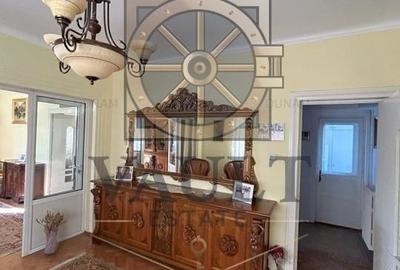 Apartament 3 Camere in Vila -Curte/Garaj  - Bulevardul Dacia - 6
