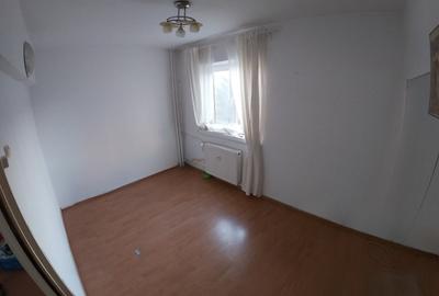 Apartament 2 camere 35mp Alexandru Obregia Nițu Vasile - 4
